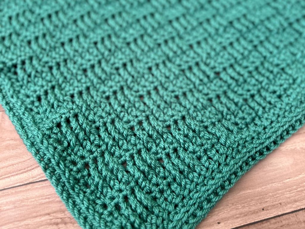 A close-up view of a texture made in a preemie crochet blanket.